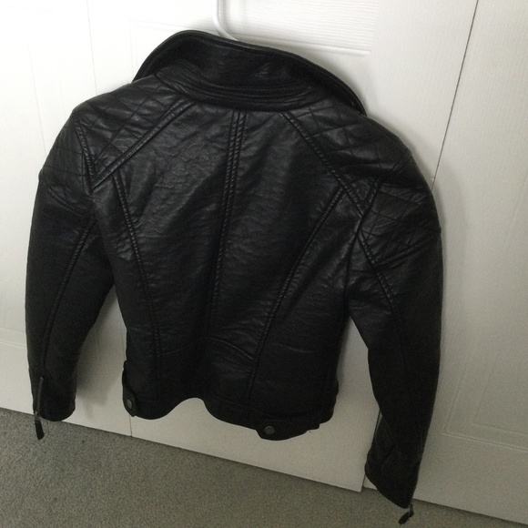 Faux leather jacket - Picture 5 of 9